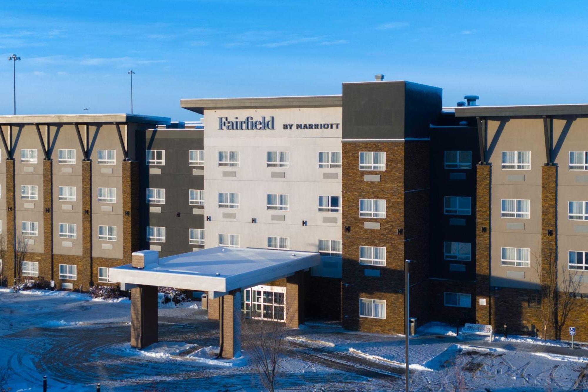 Fairfield Inn & Suites By Marriott Airdrie Buitenkant foto